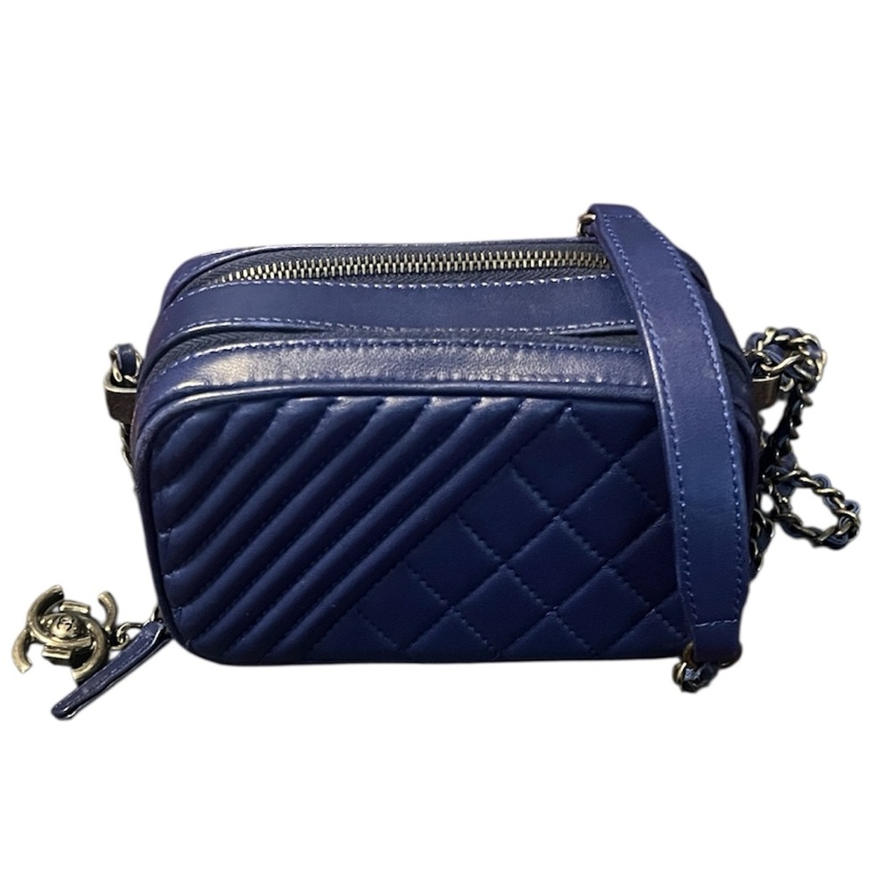 Chanel Blue Quilted lambskin Crossbody chic mini leather purse handbag authentic